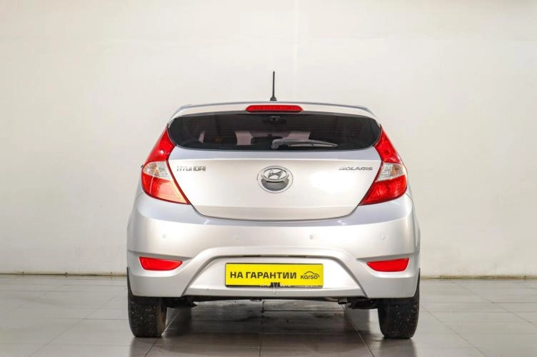 Hyundai Solaris 5 из 6