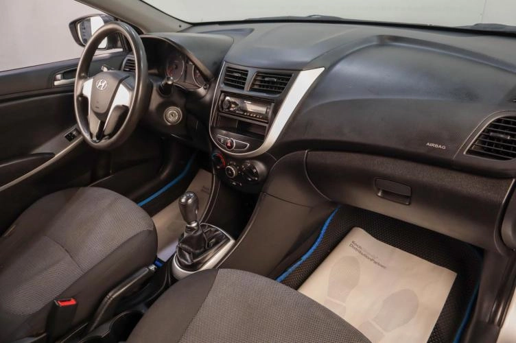 Hyundai Solaris 12 из 13