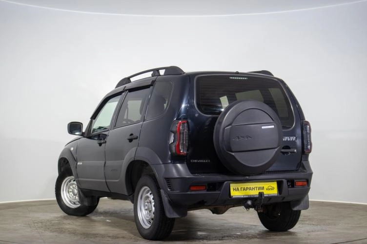 Chevrolet Niva 6 из 6