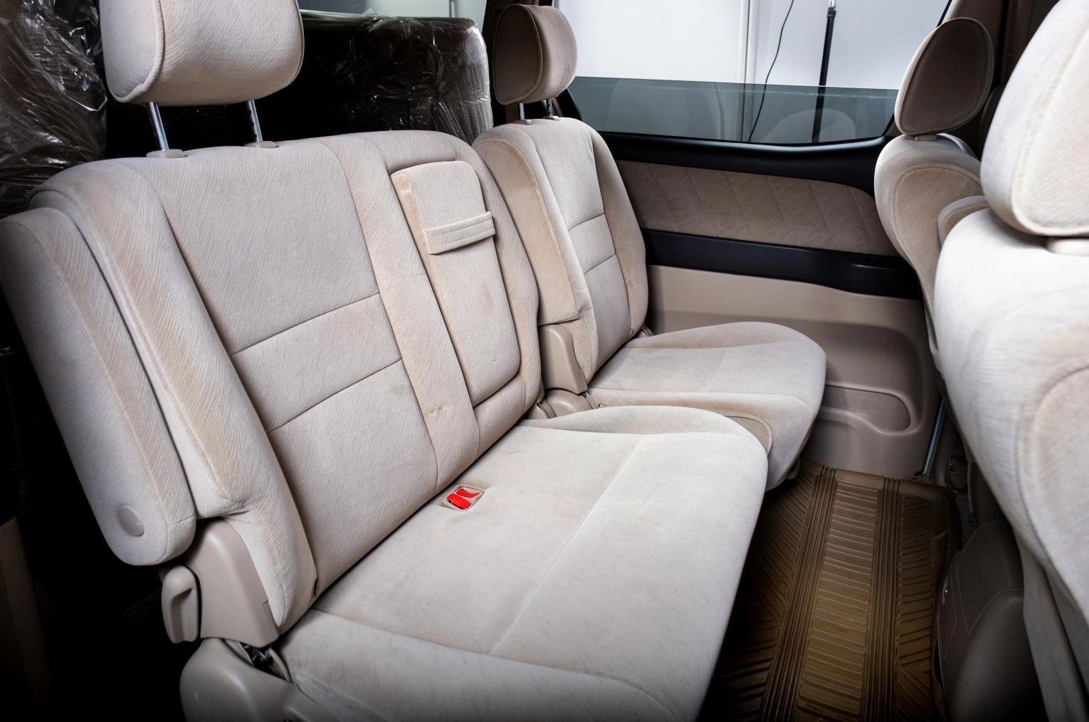 Toyota Alphard 17 из 18
