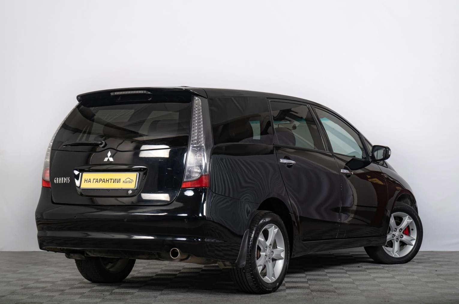 Mitsubishi Grandis 6 из 18