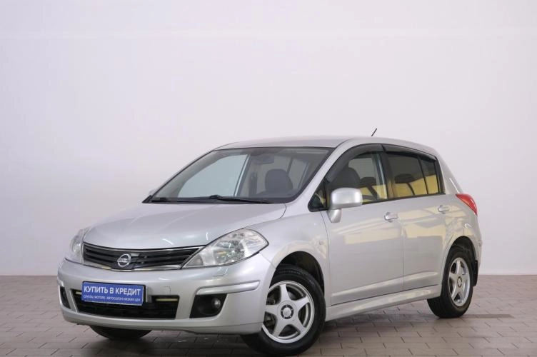 Nissan Tiida 3 из 6
