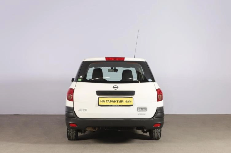 Nissan AD 5 из 6