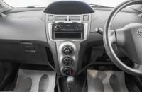 Toyota Vitz 15 из 23