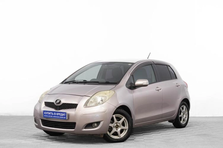 Toyota Vitz 3 из 6