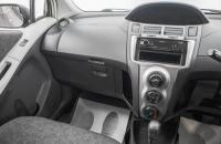 Toyota Vitz 19 из 23