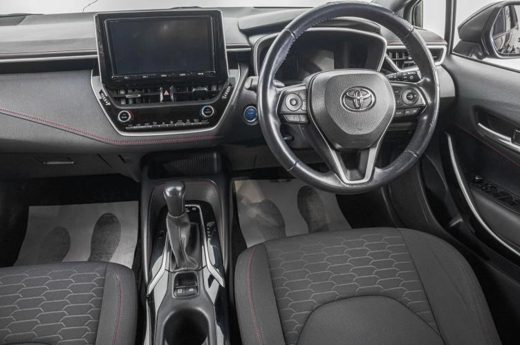 Toyota Corolla 16 из 25