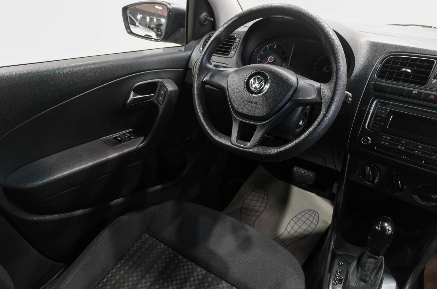 Volkswagen Polo 15 из 26