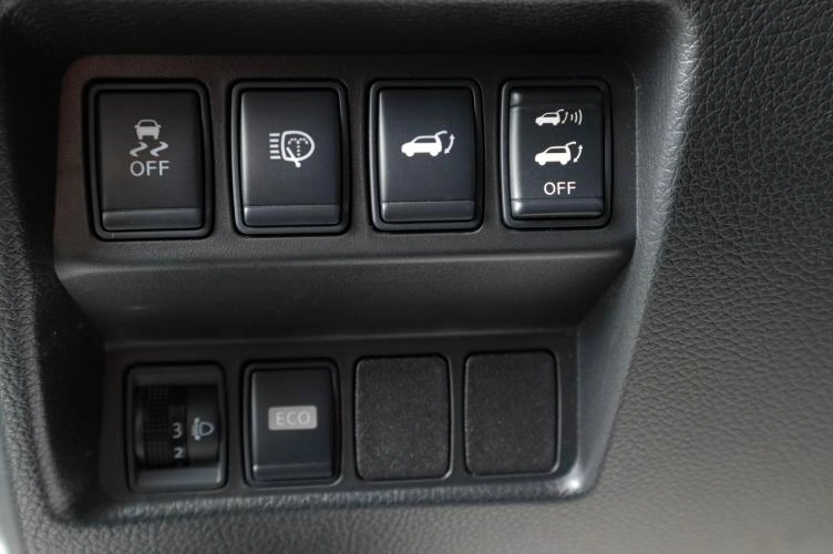 Nissan X-Trail 19 из 20