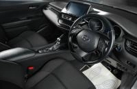 Toyota C-HR 7 из 19