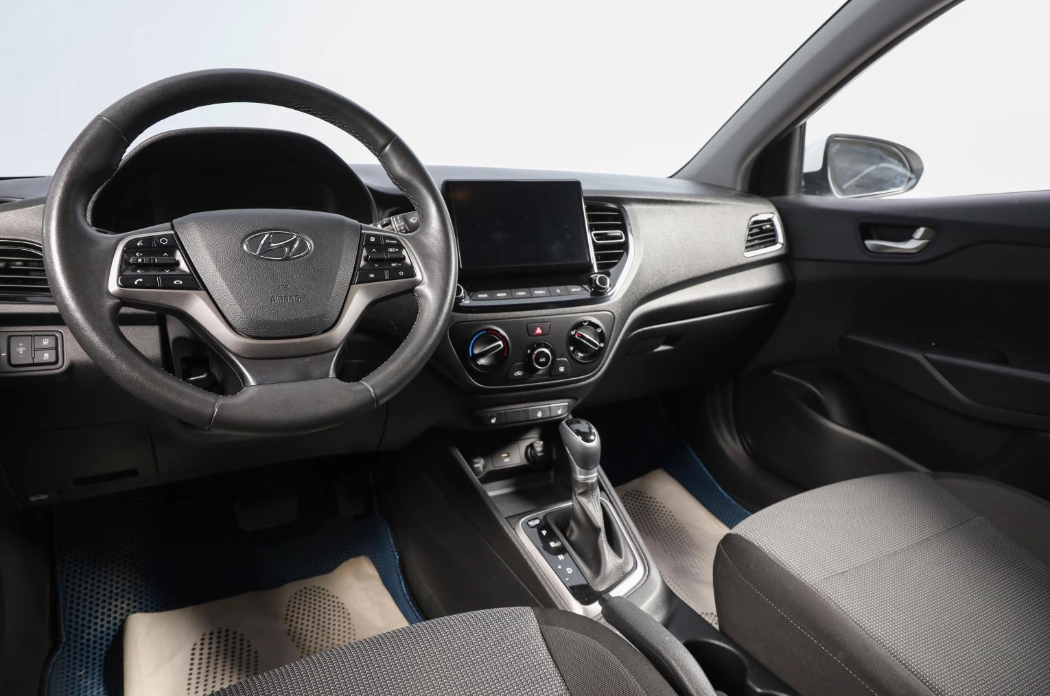 Hyundai Solaris 7 из 17