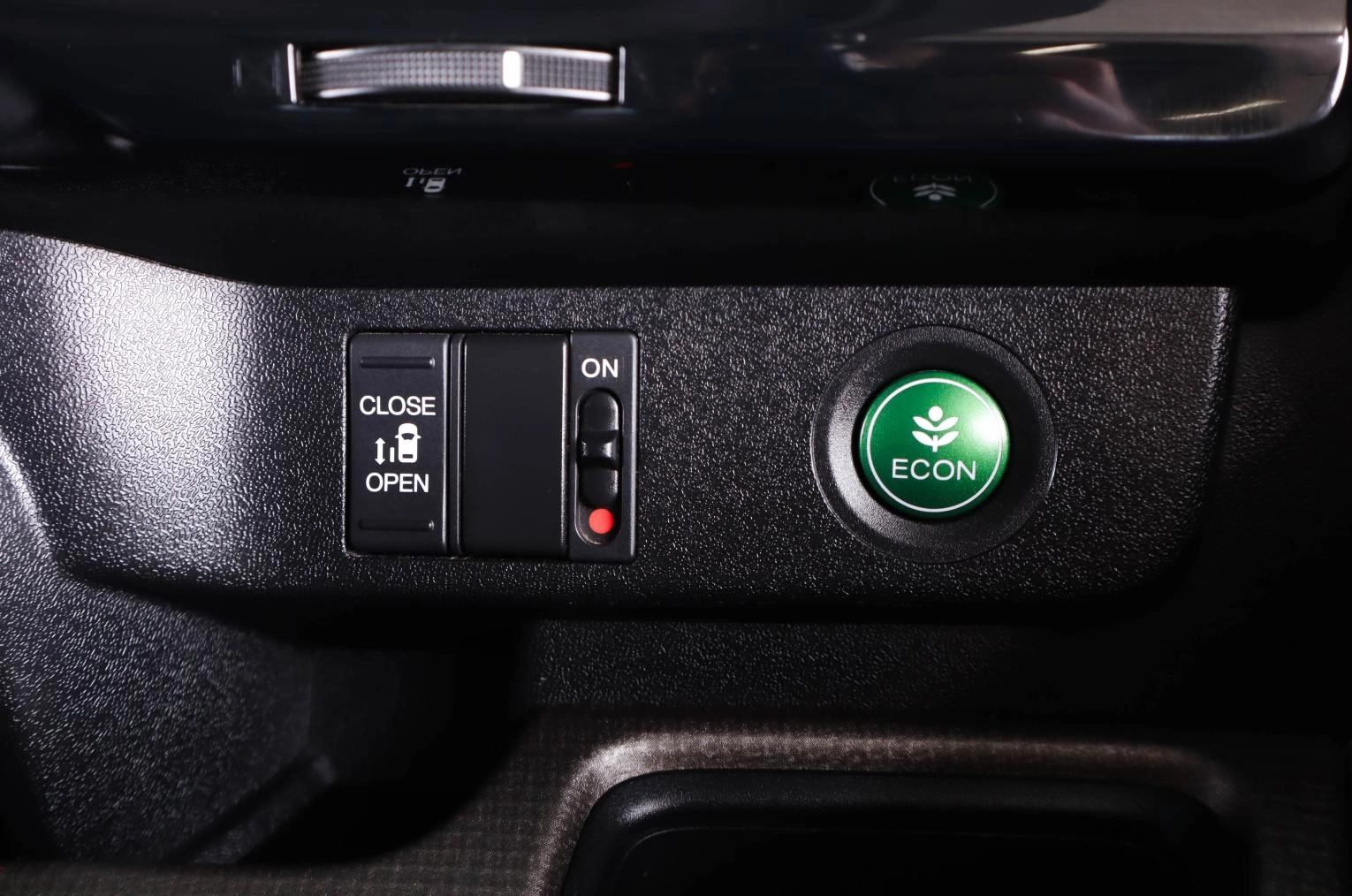 Honda Stepwgn 23 из 25