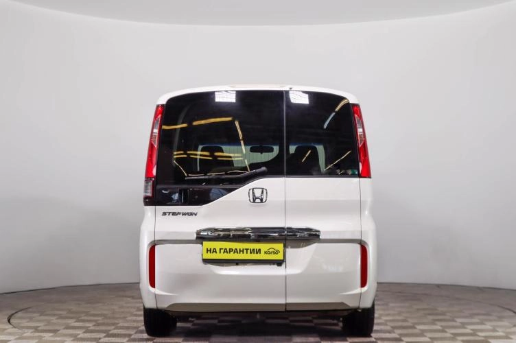 Honda Stepwgn 5 из 6