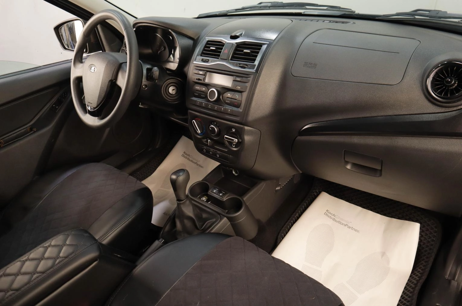 ВАЗ (LADA) Granta 10 из 16