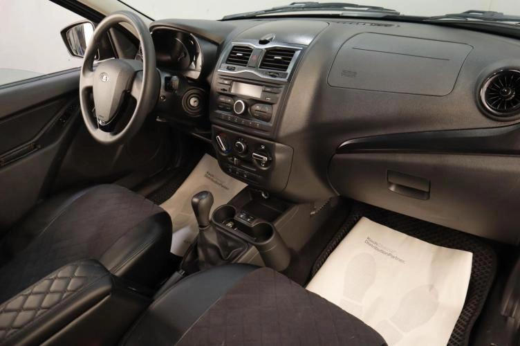 ВАЗ (LADA) Granta 10 из 16