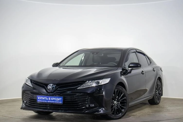 Toyota Camry 3 из 6