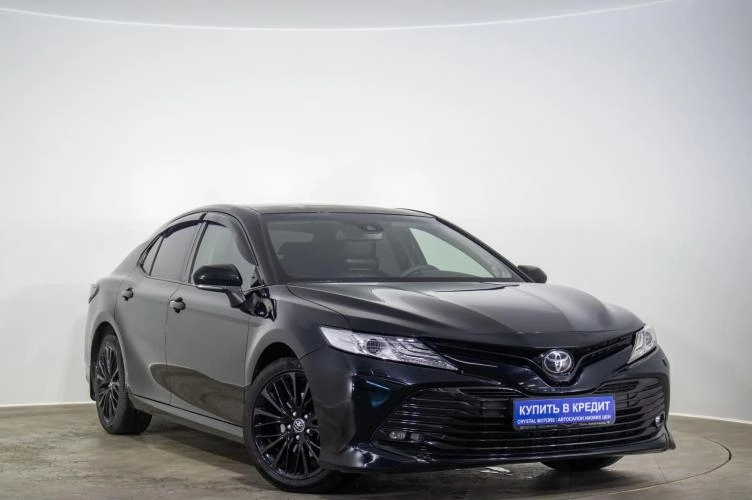Toyota Camry 1 из 6