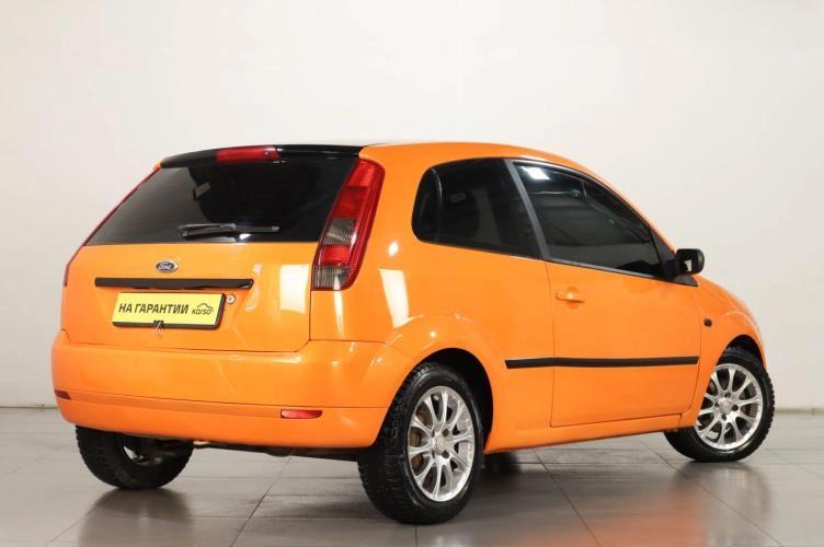 Ford Fiesta 4 из 14