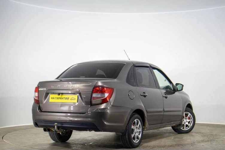 ВАЗ (LADA) Granta 4 из 6