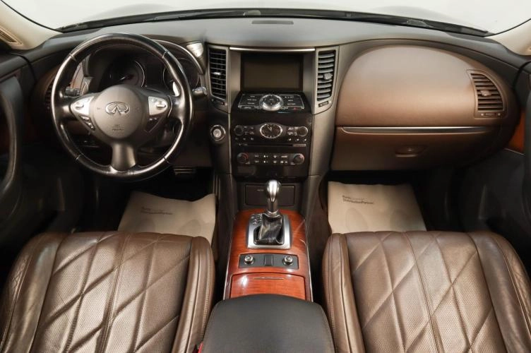 Infiniti FX30 9 из 27