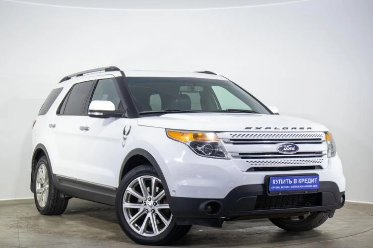Ford Explorer 1 из 6