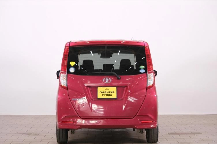 Toyota Roomy 5 из 6