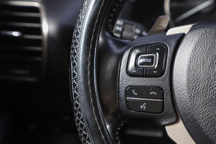 Lexus NX 12 из 18