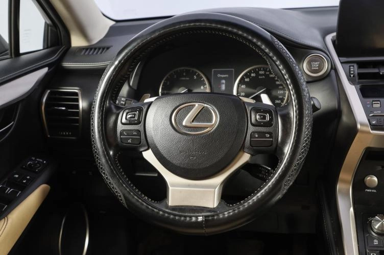 Lexus NX 11 из 18