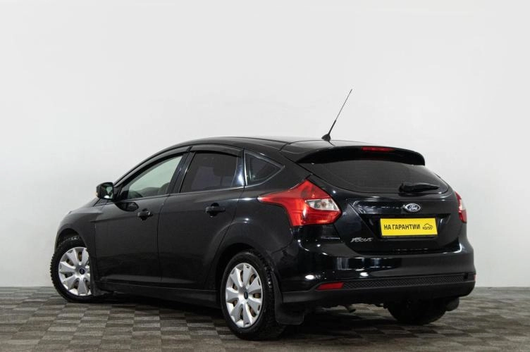Ford Focus 4 из 6