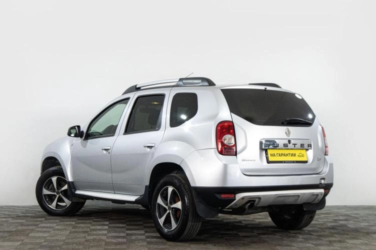 Renault Duster 4 из 6