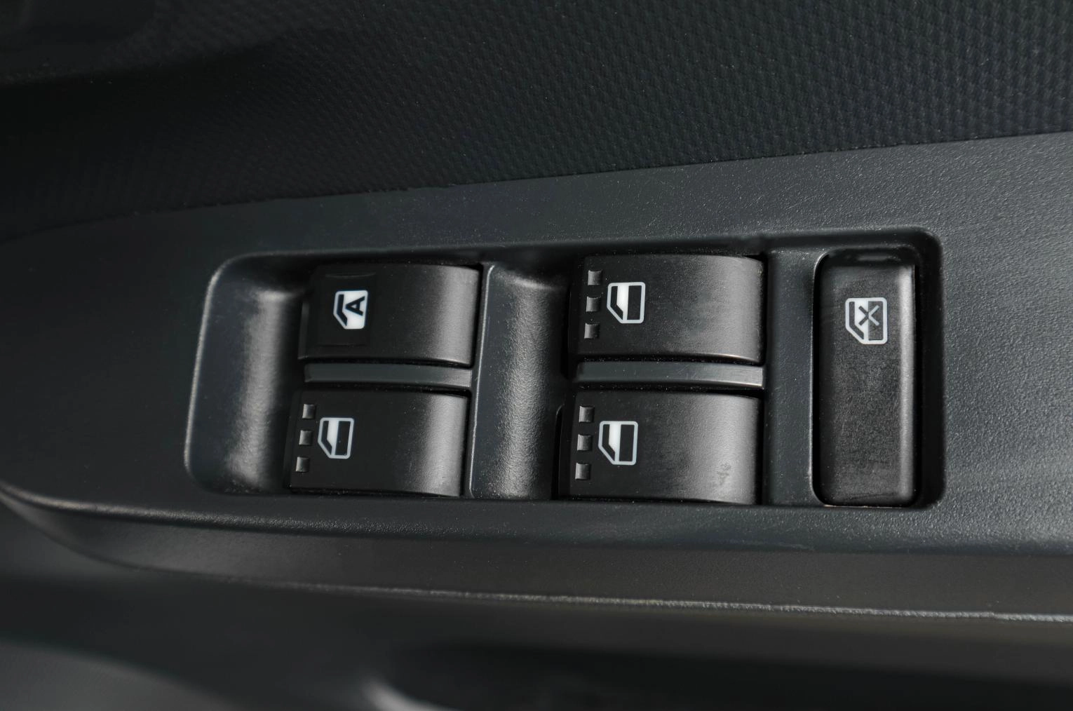 Subaru Pleo Plus 16 из 17