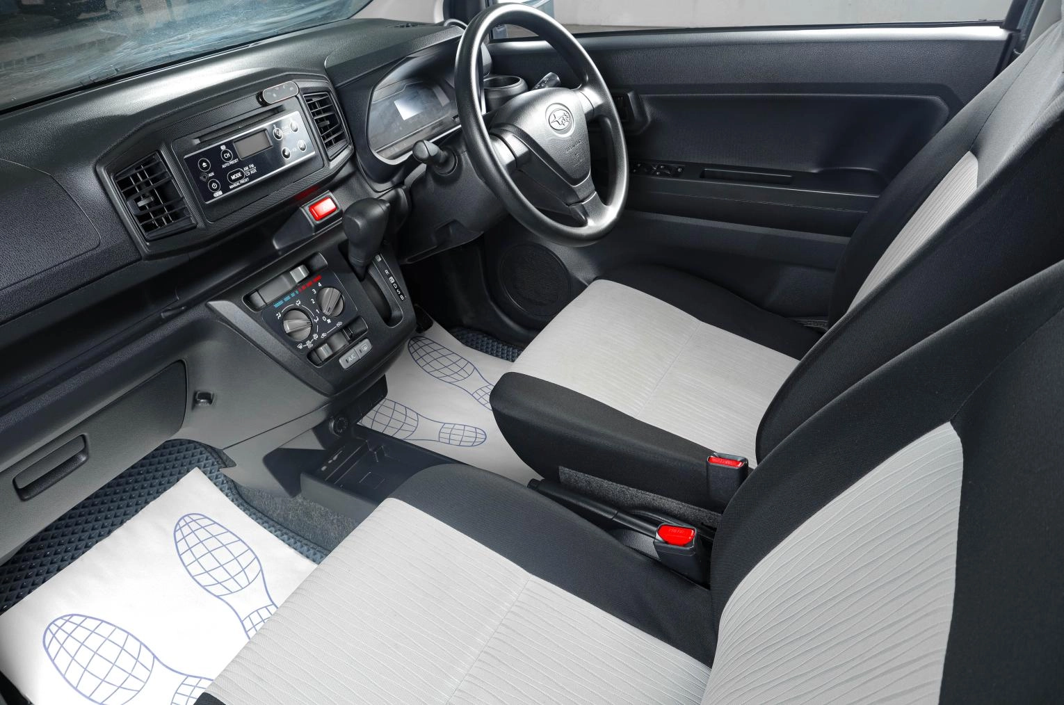 Subaru Pleo Plus 10 из 17
