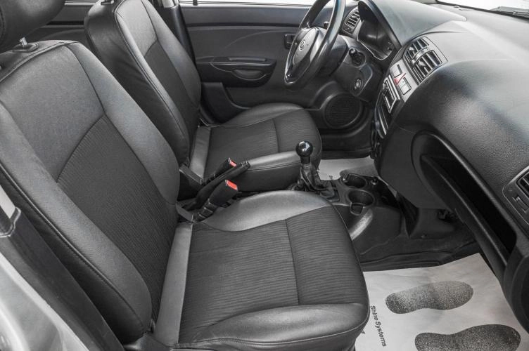 KIA Picanto 18 из 21