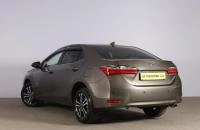 Toyota Corolla 4 из 18