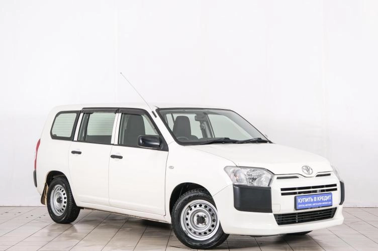 Toyota Probox 1 из 6