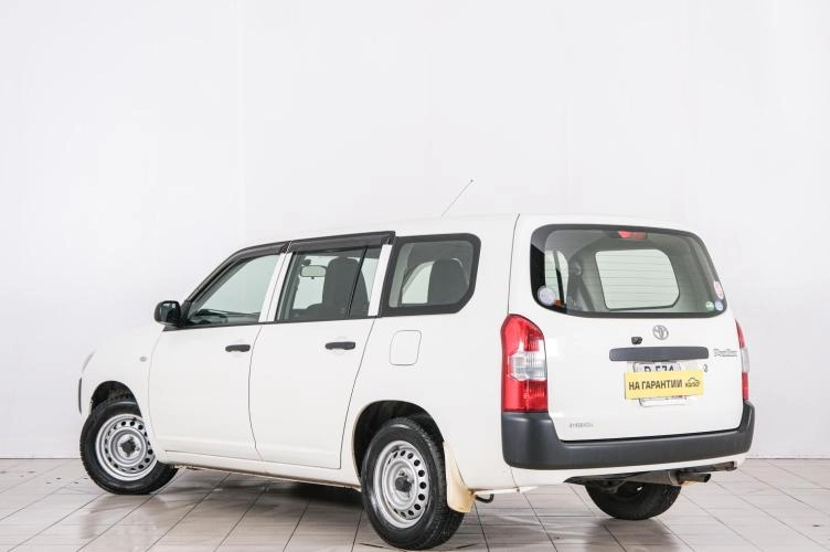 Toyota Probox 4 из 6