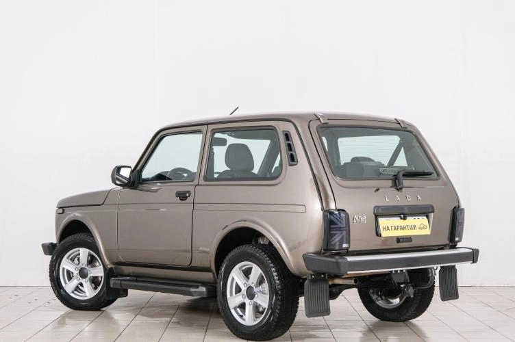 ВАЗ (LADA) Niva Legend 4 из 6