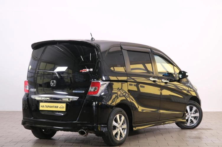 Honda Freed 6 из 6