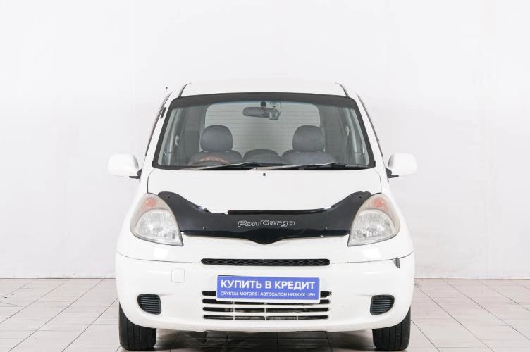 Toyota Funcargo 2 из 6