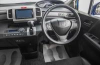 Honda Freed 15 из 26