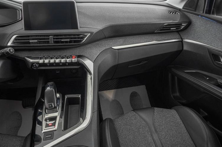 Peugeot 5008 21 из 27