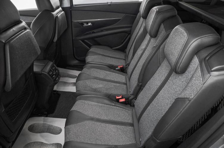 Peugeot 5008 23 из 27