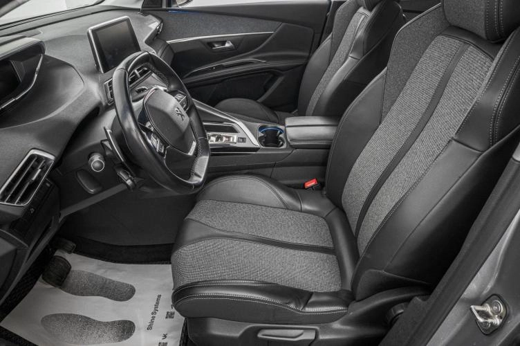 Peugeot 5008 10 из 27