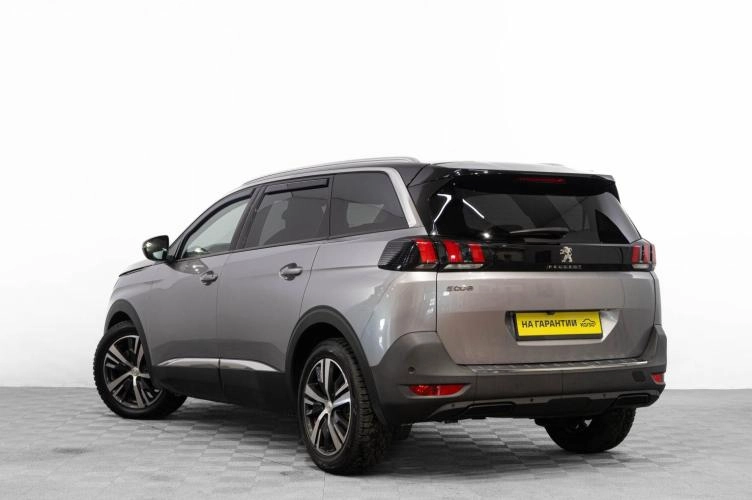 Peugeot 5008 6 из 6
