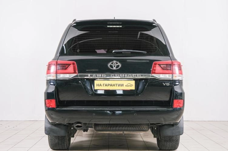 Toyota Land Cruiser 5 из 6