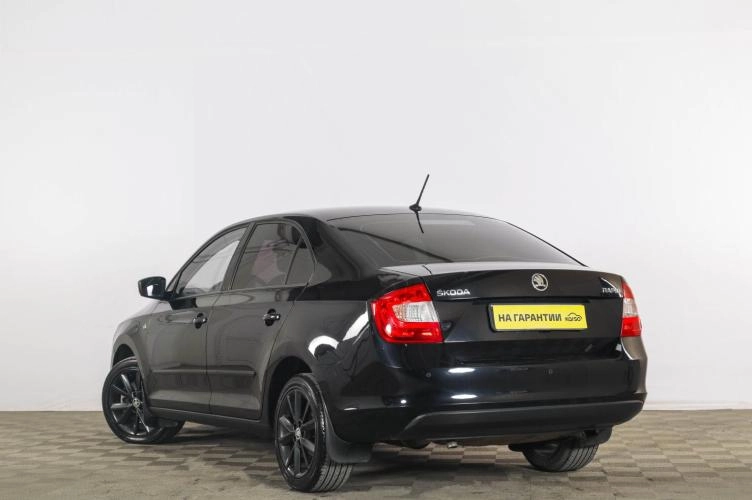 Skoda Rapid 4 из 6