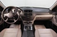 Mercedes-Benz C-класс 10 из 19