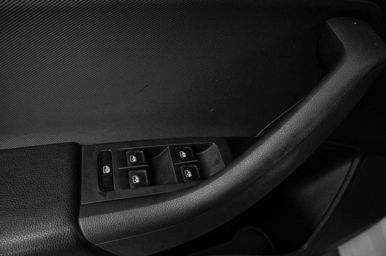 Volkswagen Polo 7 из 19