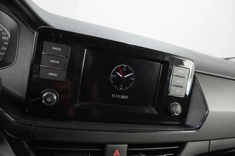 Volkswagen Polo 14 из 19