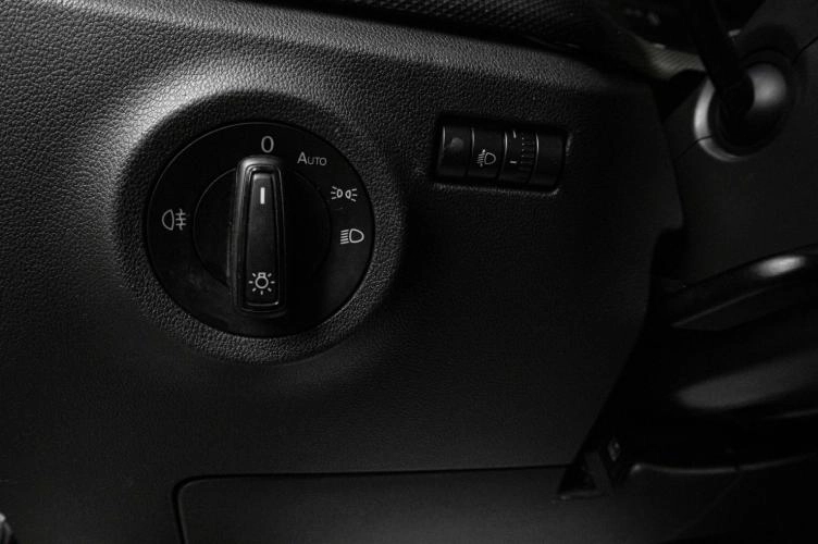 Volkswagen Polo 10 из 19